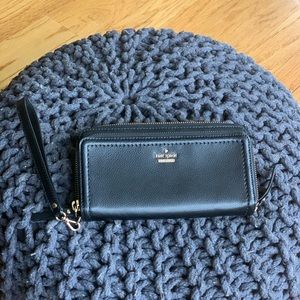 Kate Spade wallet/wristlet